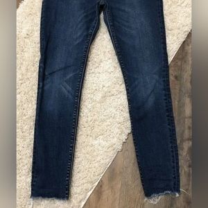 Hudson raw hem skinny size 25